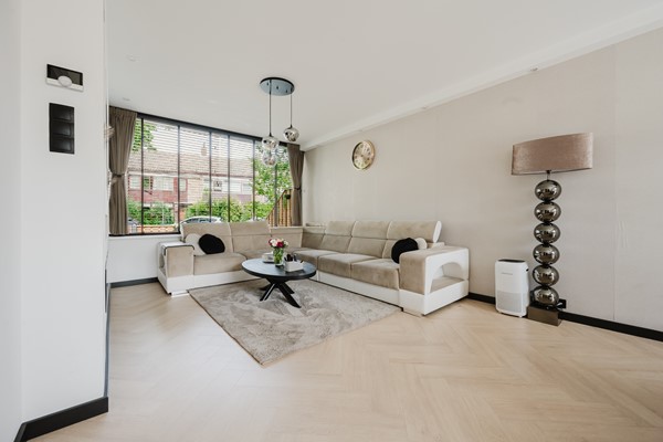 Medium property photo - A.M. de Jongstraat 67, 3202 AC Spijkenisse